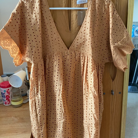 Vestique Yellowish-orange romper - Picture 5 of 6